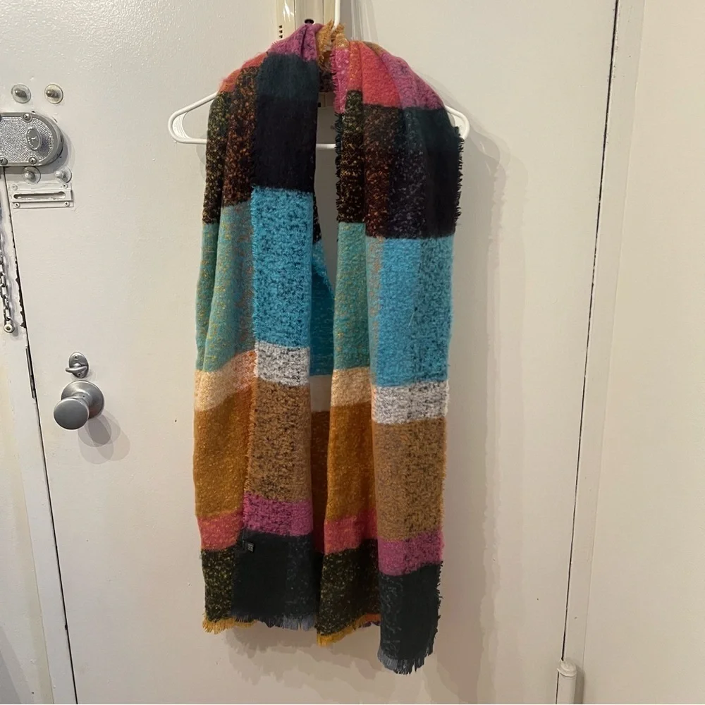 NWT The Westside Striped Scarf